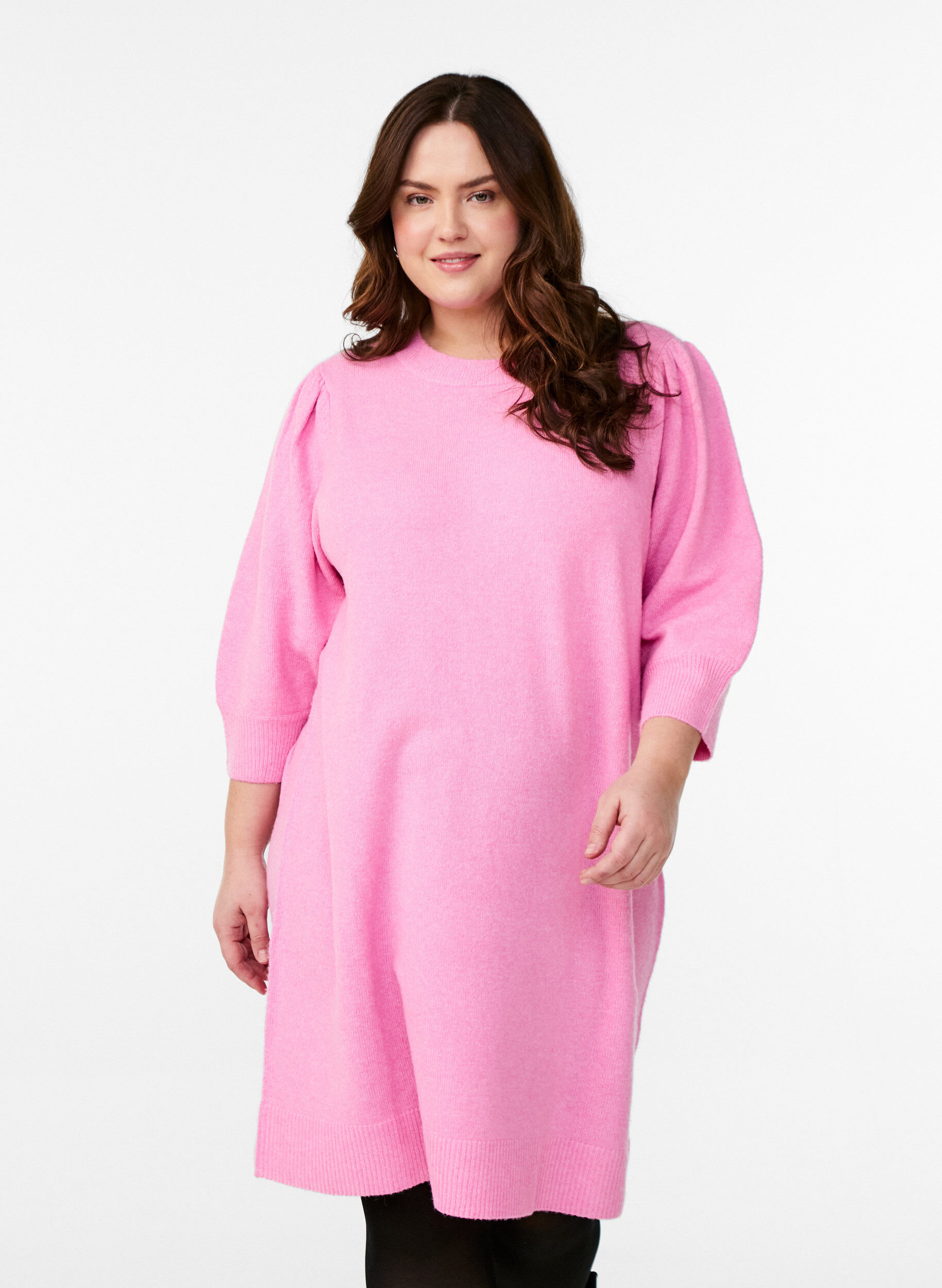 Zizzi Robe tricot&eacute;e avec manches 3/4 et col rond, B. Pink White Mel., Model image number 0