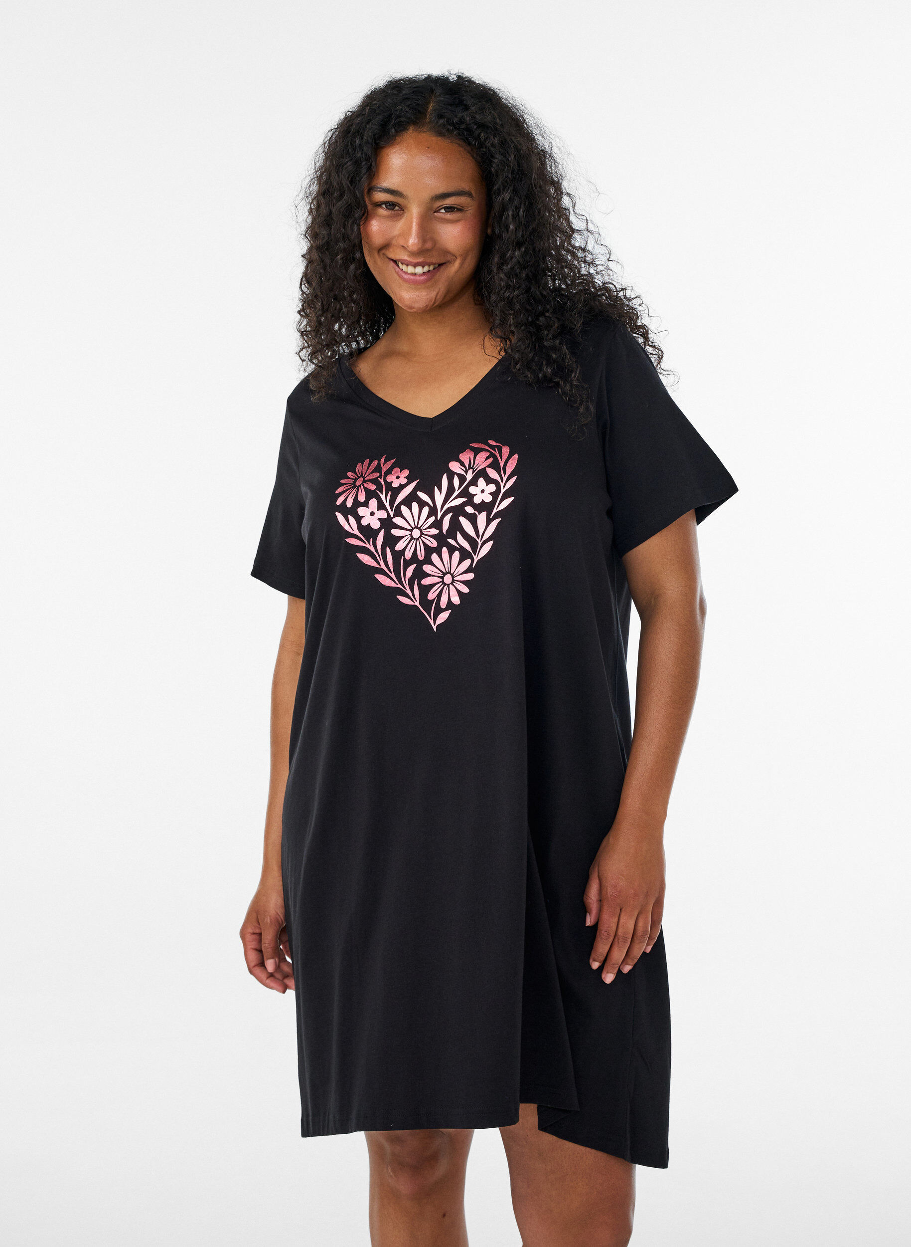 Chemise de nuit en coton biologique et &agrave; col en V, Noir, Model