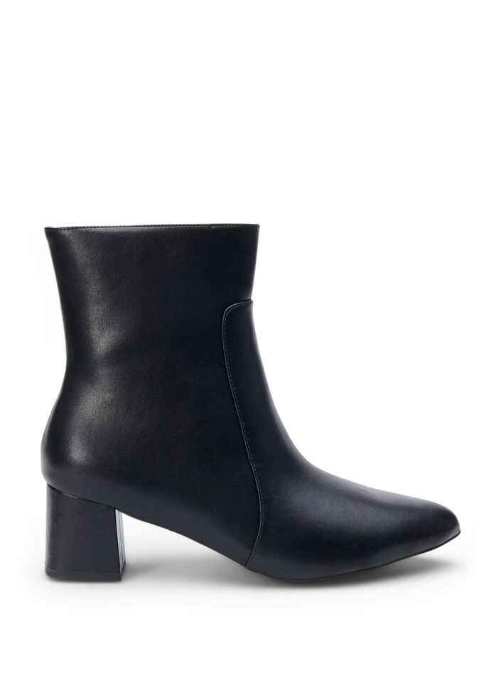 Large – Bottines en cuir à talon, Black, Packshot image number 0