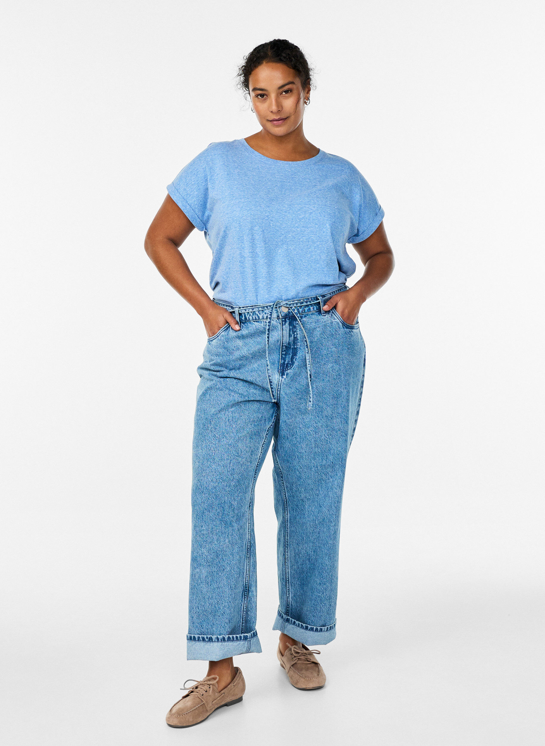 Zizzi T-shirt m&eacute;lang&eacute; &agrave; manches courtes, Bleu, Model image number 1