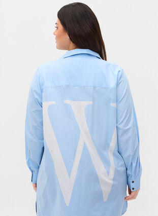 Lang katoenen blouse met kraag en knoopsluiting, Chambray Blue, Model image number 2