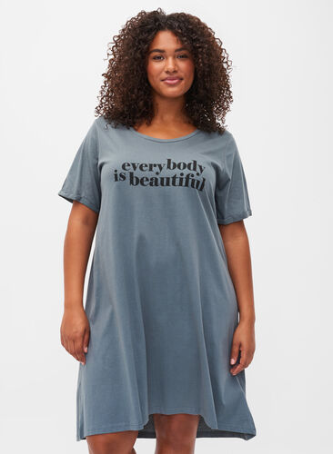 Chemise de nuit en coton à manches courtes avec imprimé, Balsam W. Everybody, Model image number 0