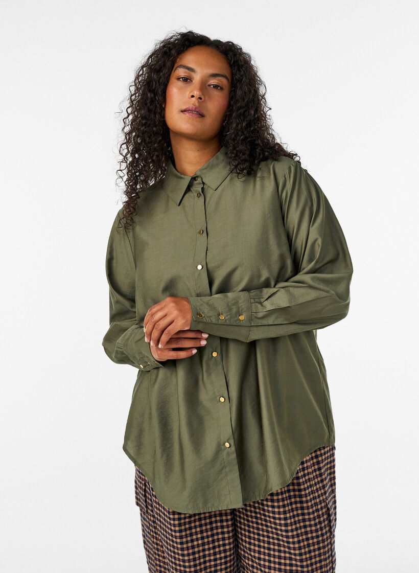 Viscose shirt met gouden knopen, Groen, Model image number 0