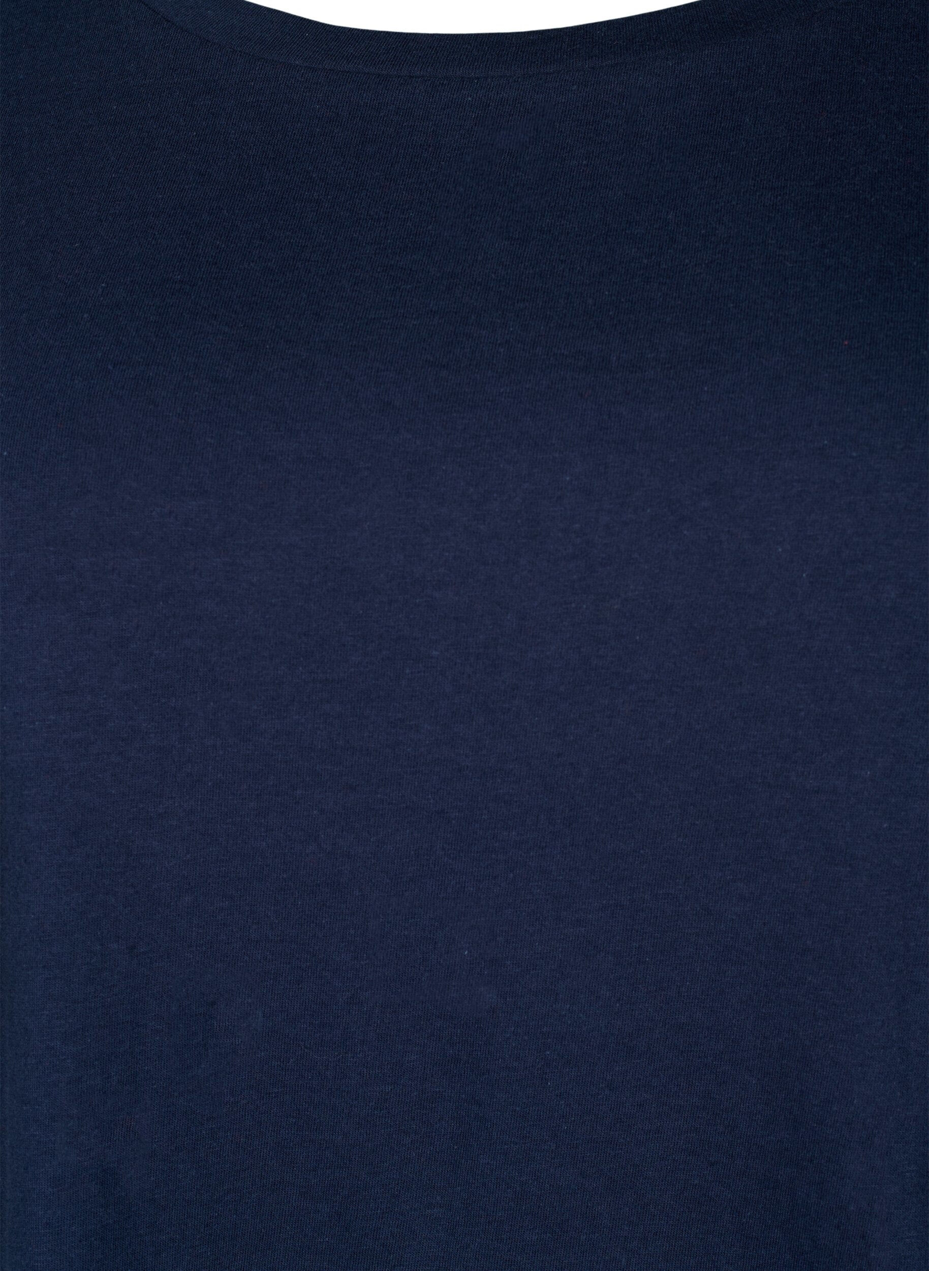 Zizzi T-shirt en coton avec broderie anglaise, Navy Blazer, Packshot image number 2