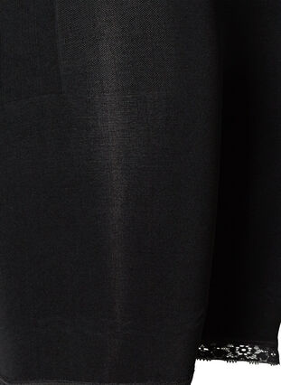 Short gainant taille haute avec bordure en dentelle, Black, Packshot image number 3