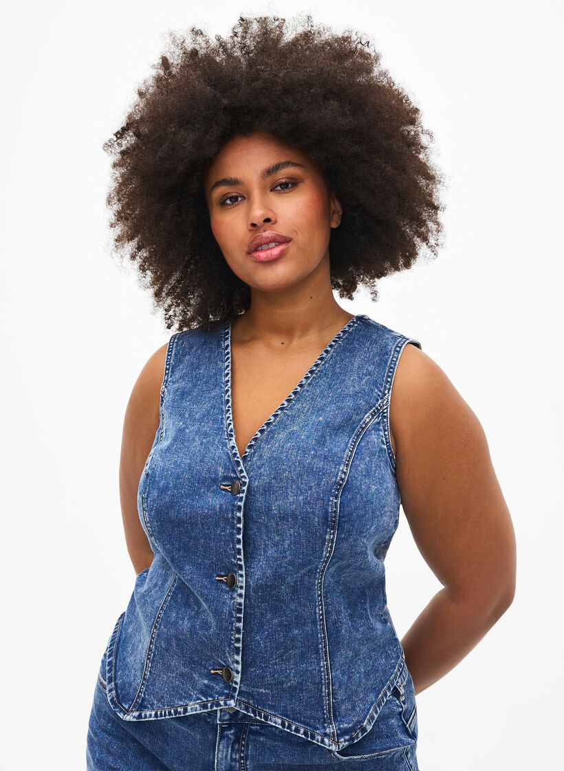 Strak denim vest met knopen, Blue Denim, Model image number 0