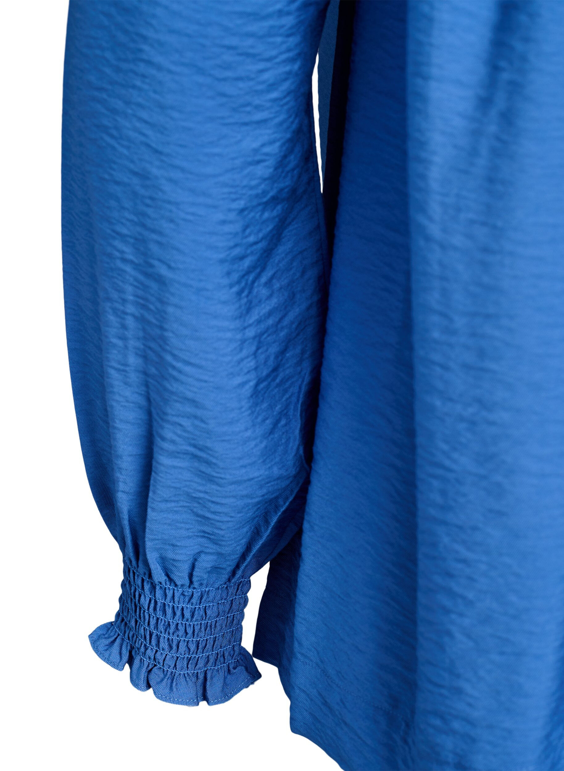 ZizziBlouse en viscose avec smock et d&eacute;tails fronc&eacute;s, Bleu, Packshot image number 3