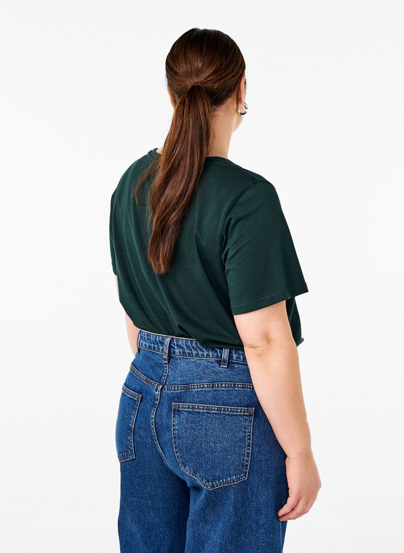 Kerst T-shirts in 100% katoen, Scarab w. Tree, Model image number 1