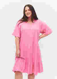 Viscose jurk met korte mouwen en v-hals, Aurora Pink, Model