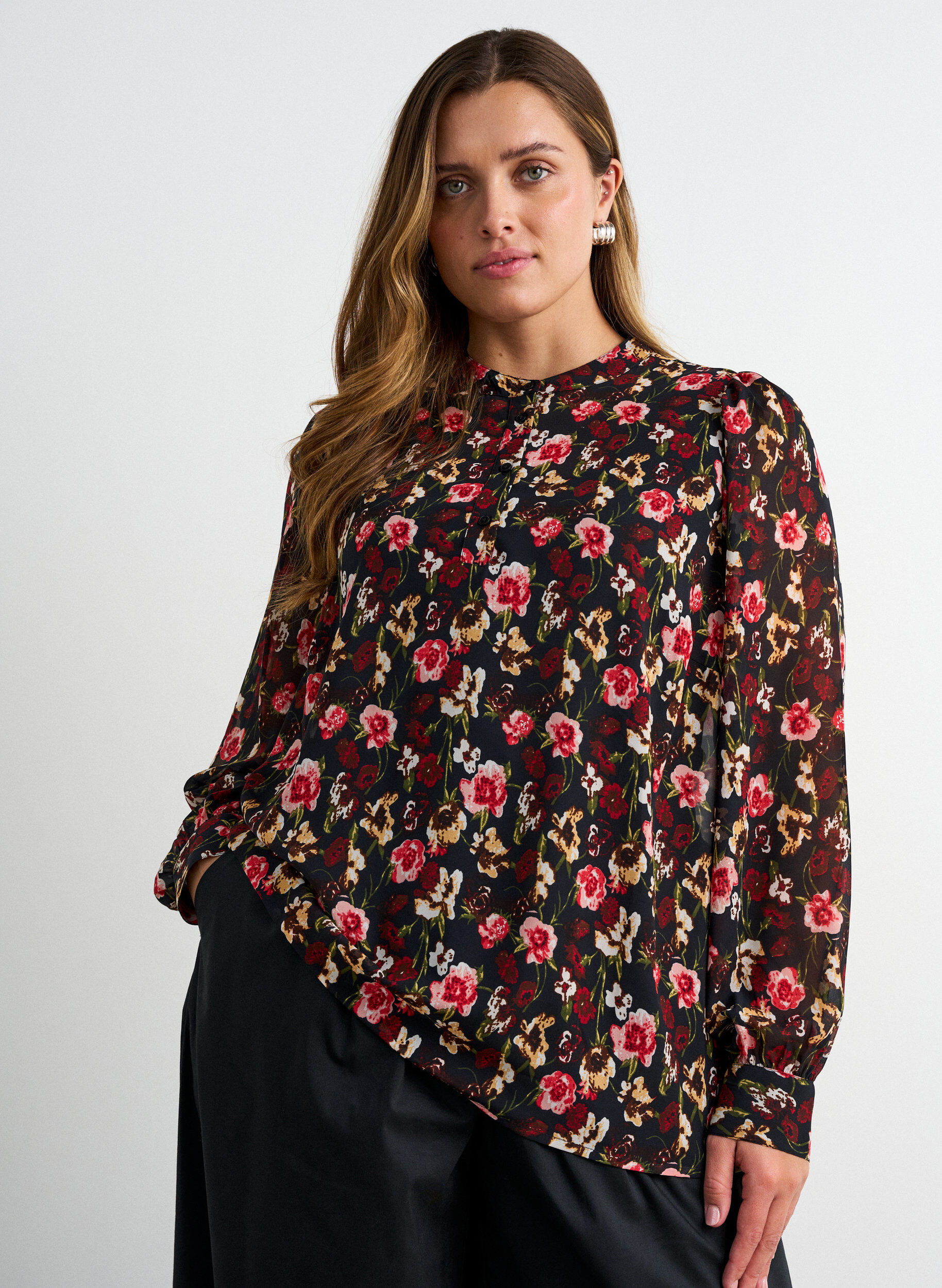 Blouse avec imprim&eacute; int&eacute;gral et patte de boutonnage courte, Rose, Model