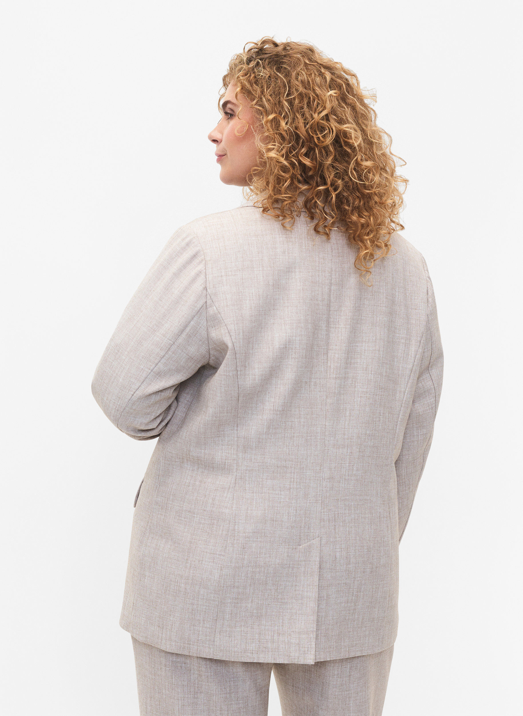 ZizziGem&ecirc;leerde blazer met knoopsluiting, String, Model image number 1