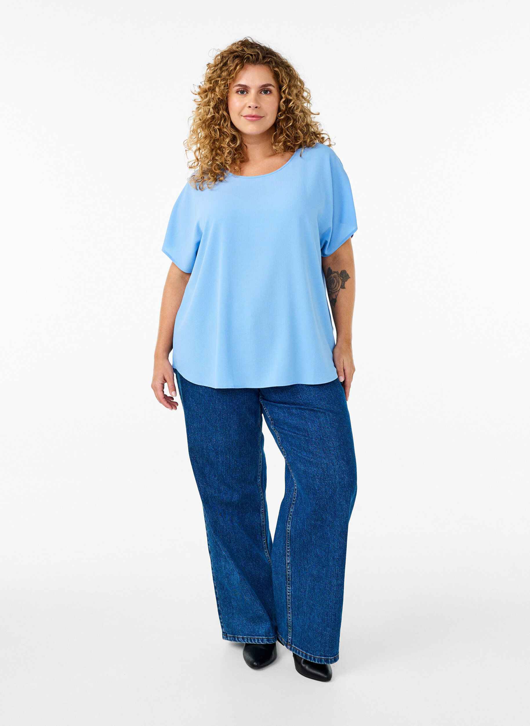 ZizziBlouse met korte mouwen en een ronde halslijn, Blauw, Model image number 1