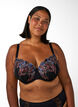 Soutien-gorge moul&eacute; avec broderie florale, Noir, Model image number 0