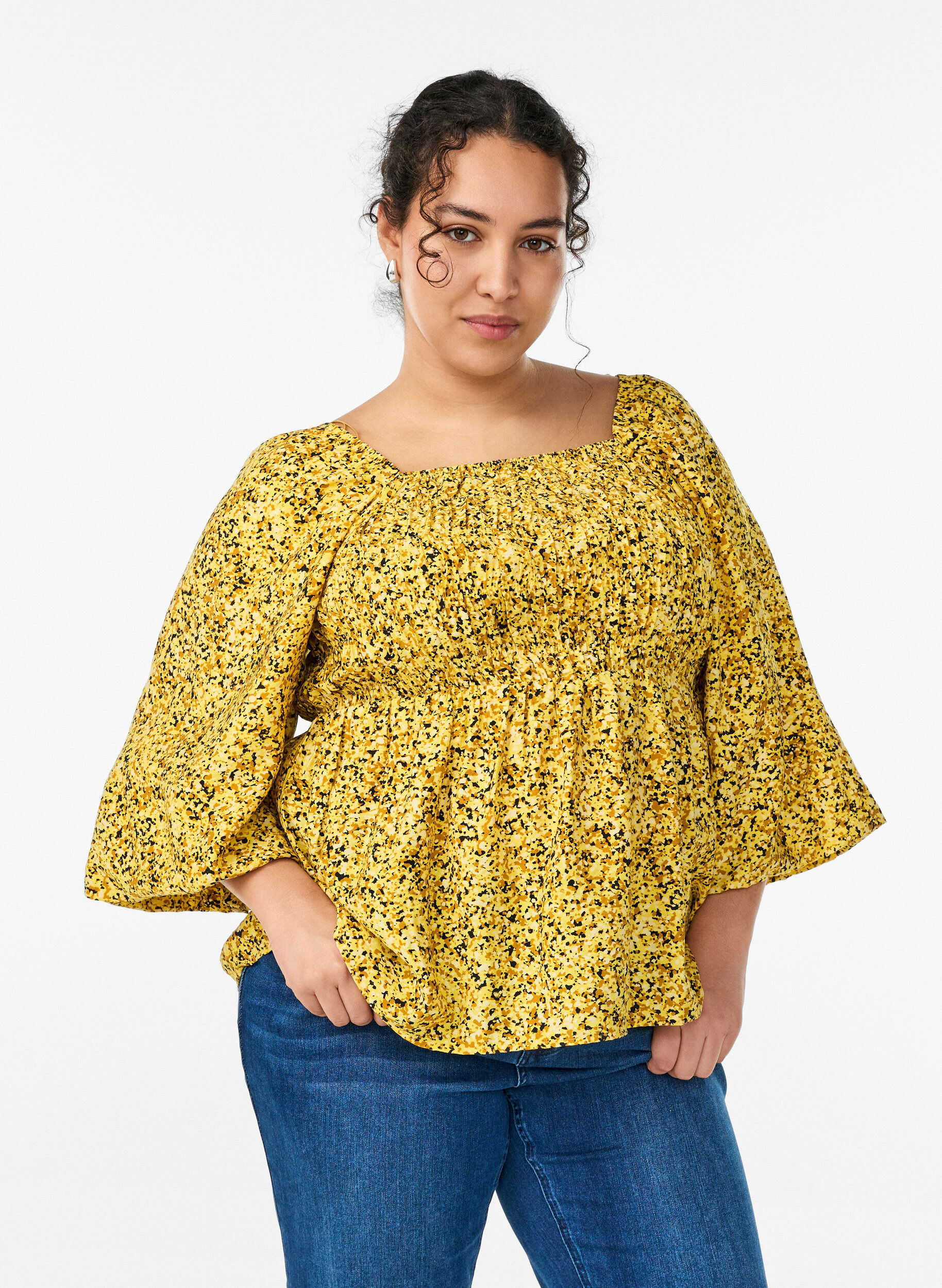 ZizziBlouse smock&eacute;e &agrave; encolure carr&eacute;e, Jaune, Model image number 0