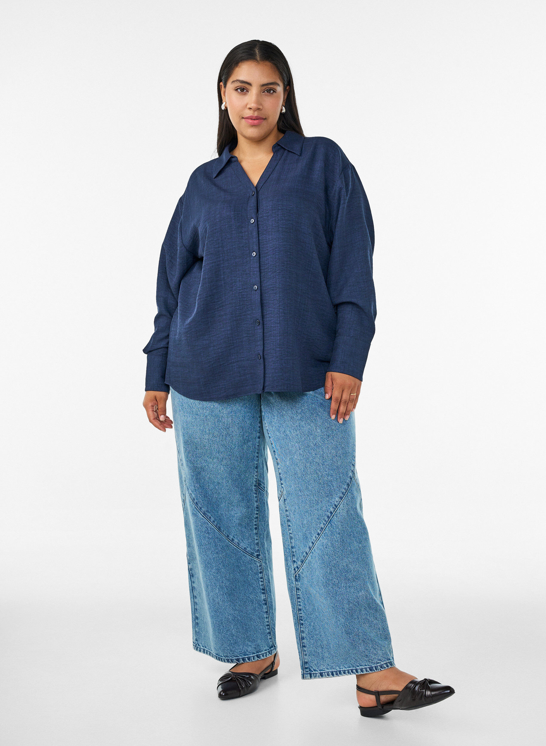 ZizziChemise ample avec col en V, Bleu, Model image number 1