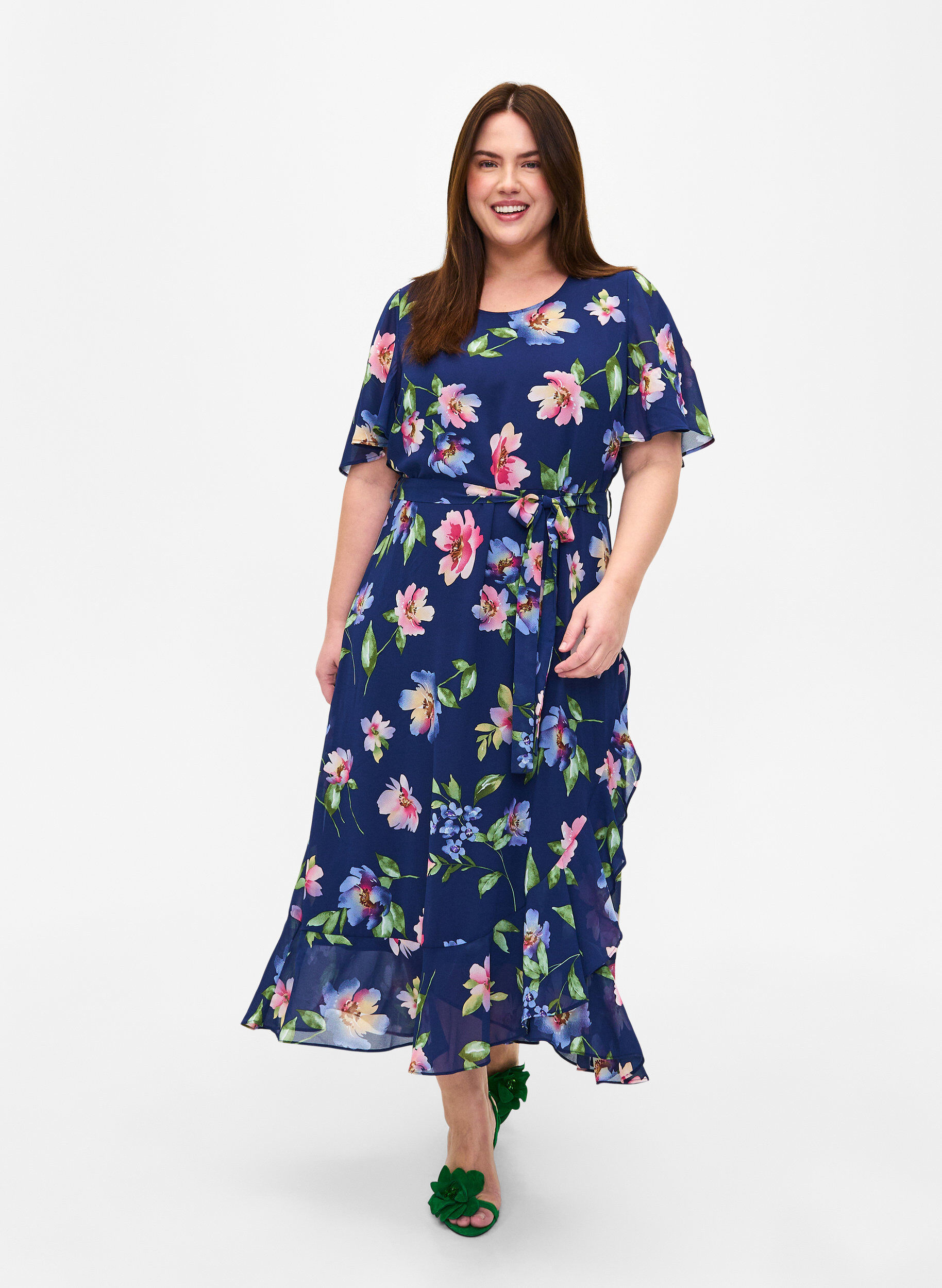 Zizzi	 Midi-jurk met korte mouwen en bloemenprint, Blueprint Flower AOP, Model image number 0