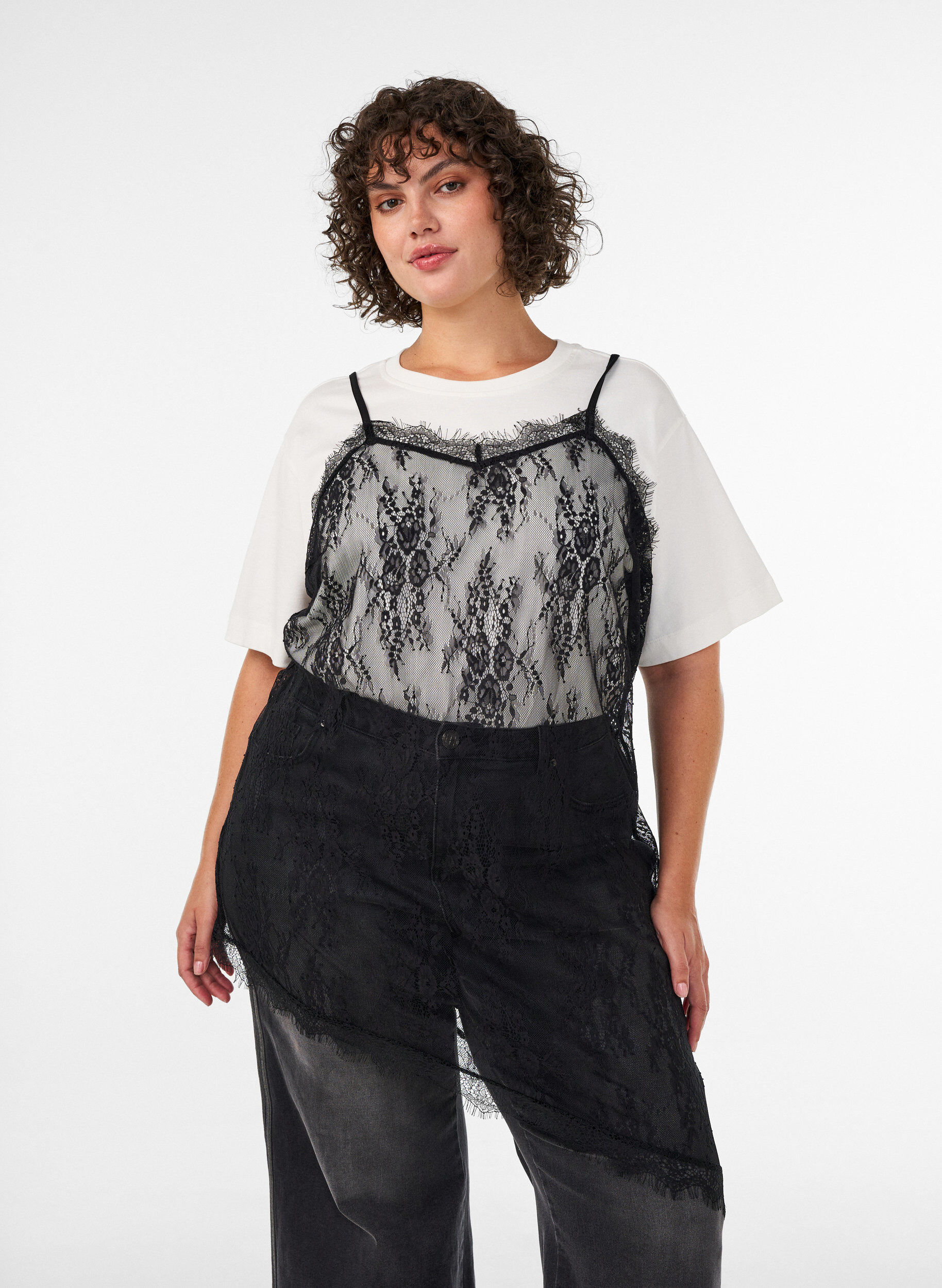 ZizziKanten jurk met asymmetrische snit, Zwart, Model image number 0