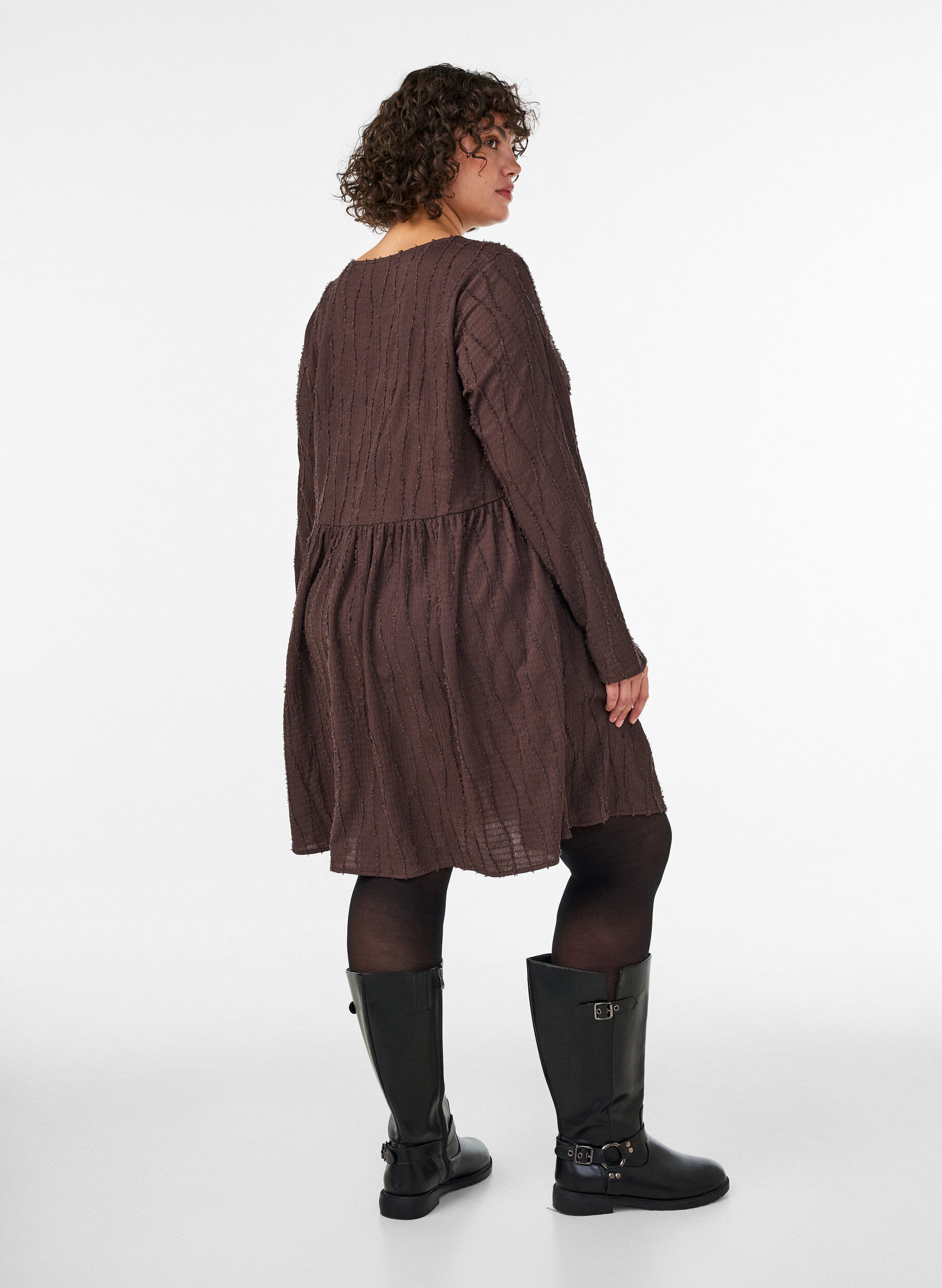 ZizziRobe courte en jersey &agrave; texture ondul&eacute;e, Marron, Model image number 2