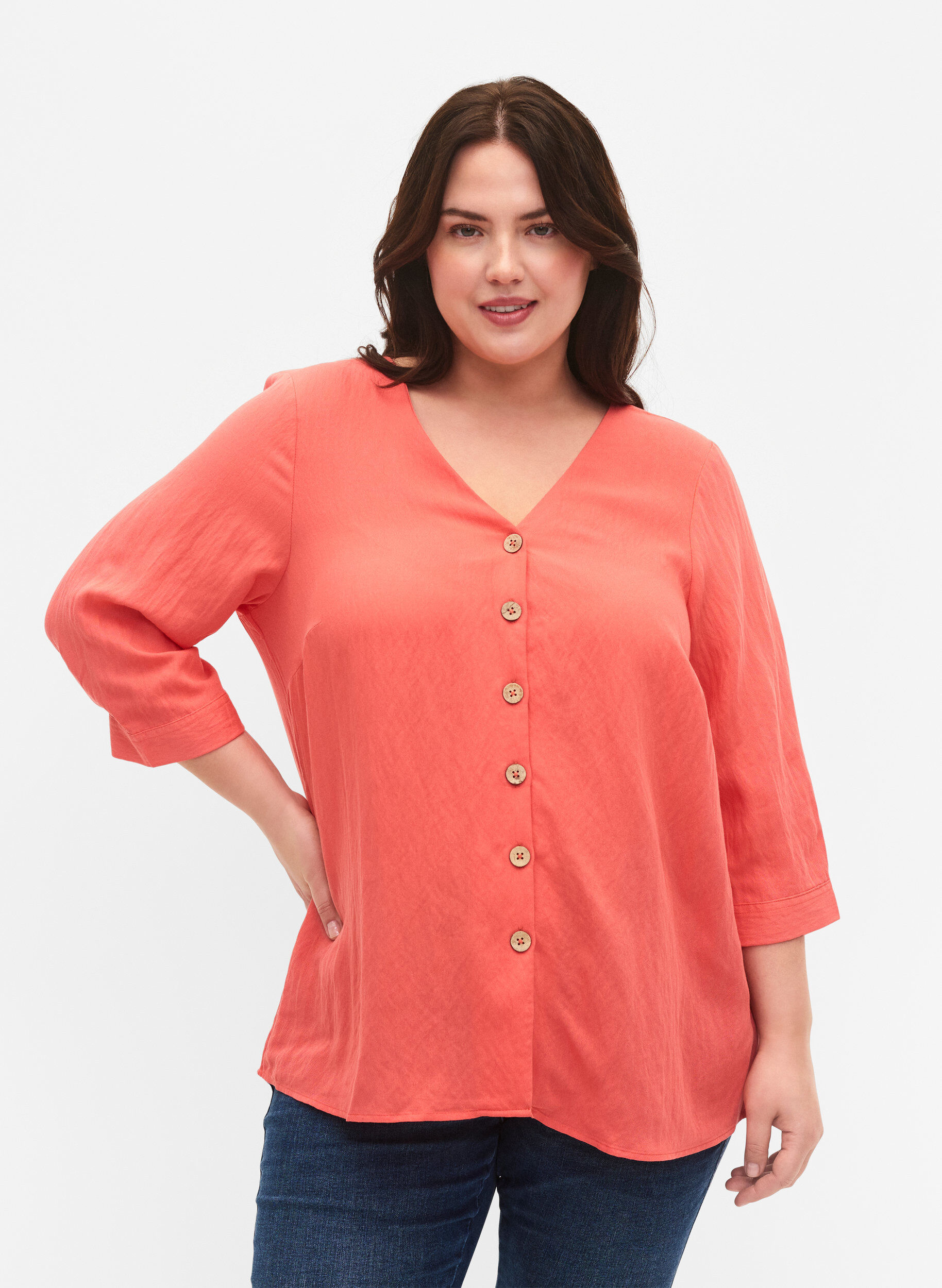 Zizzi Blouse en viscose avec boutons et col en V, Deep Sea Coral, Model image number 0