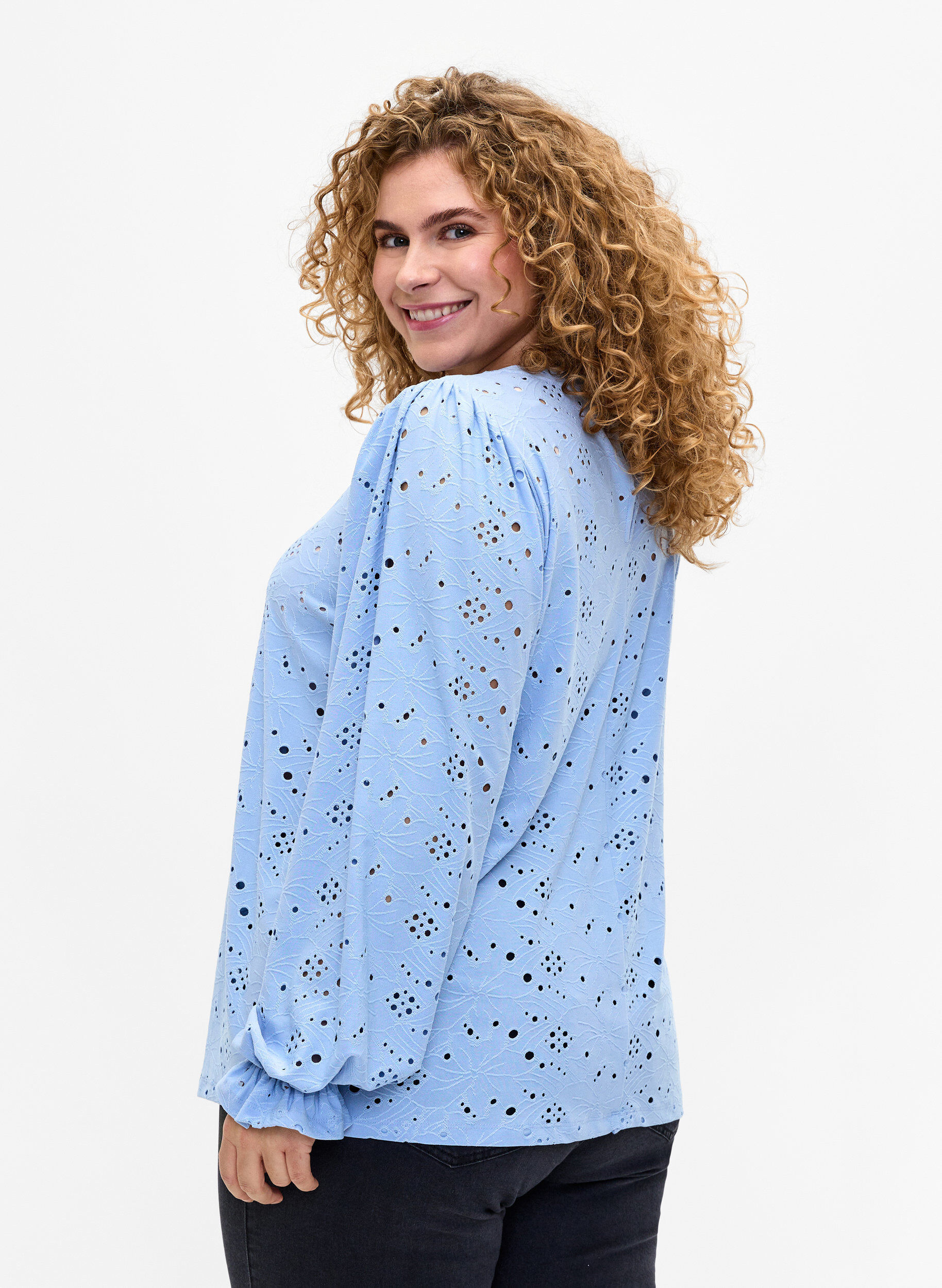ZizziBlouse met lange mouwen en gaatjespatroon, Serenity, Model image number 1