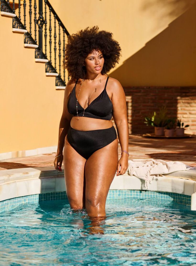Bikini brésilien noir, , Model, 1