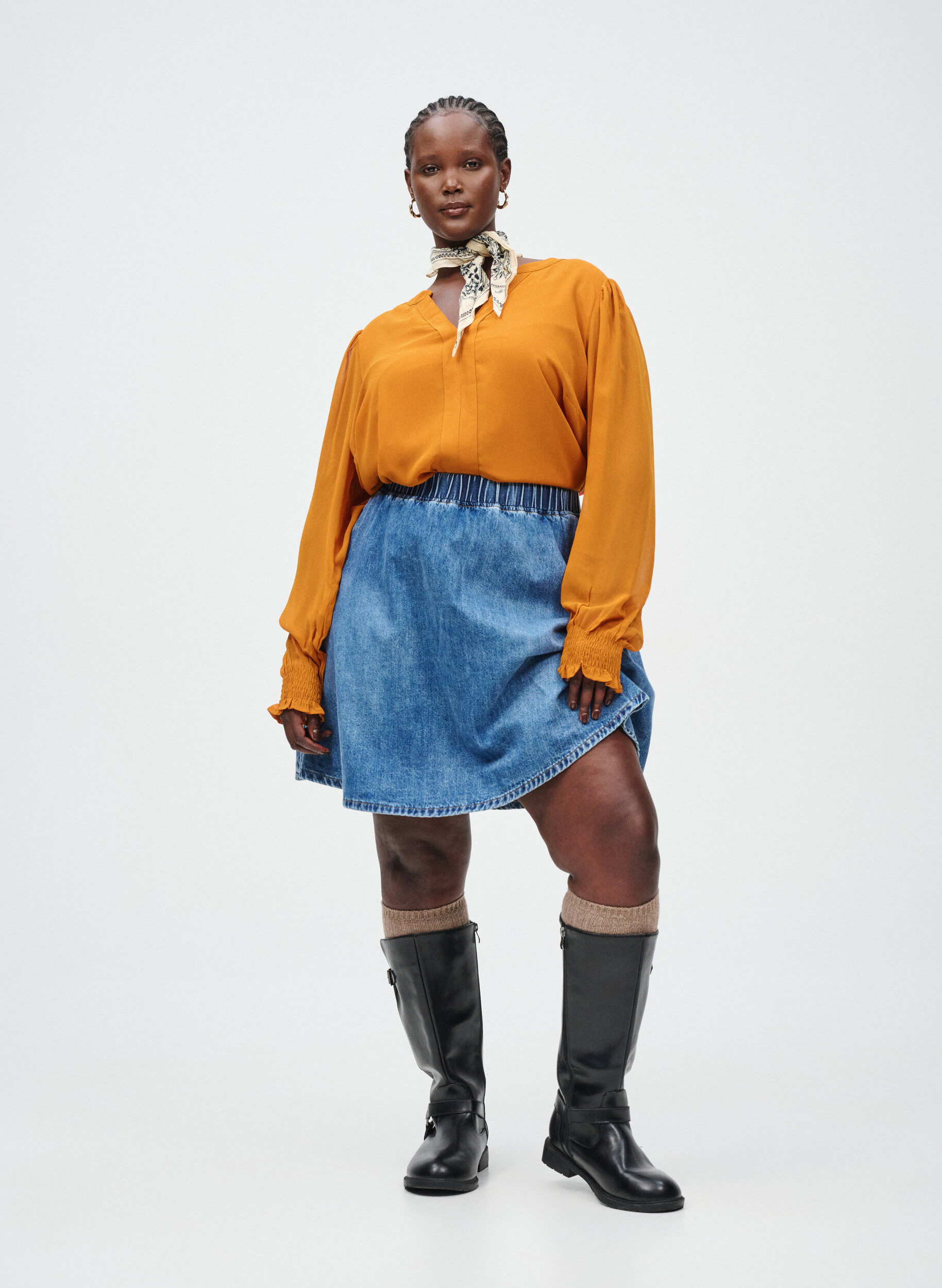 ZizziBlouse met doorschijnende mouwen en smockdetails, Oranje, Image image number 0