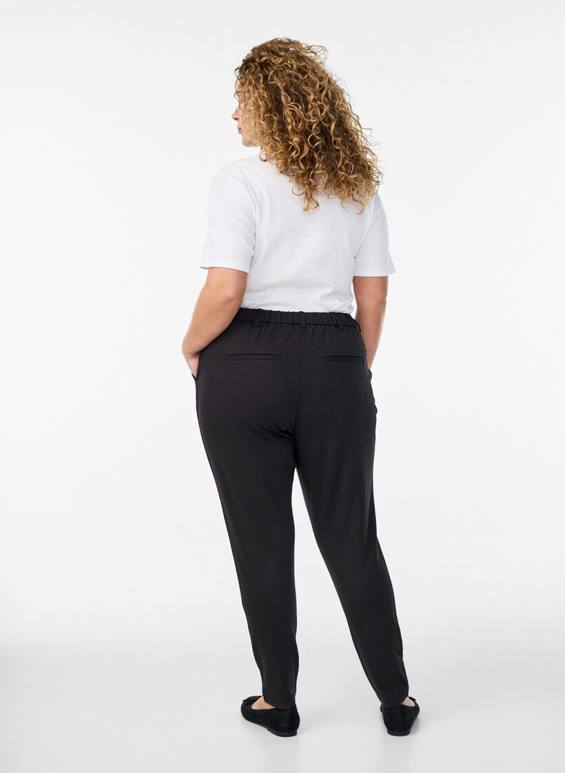 Cropped Maddison broek, Zwart, Model image number 1