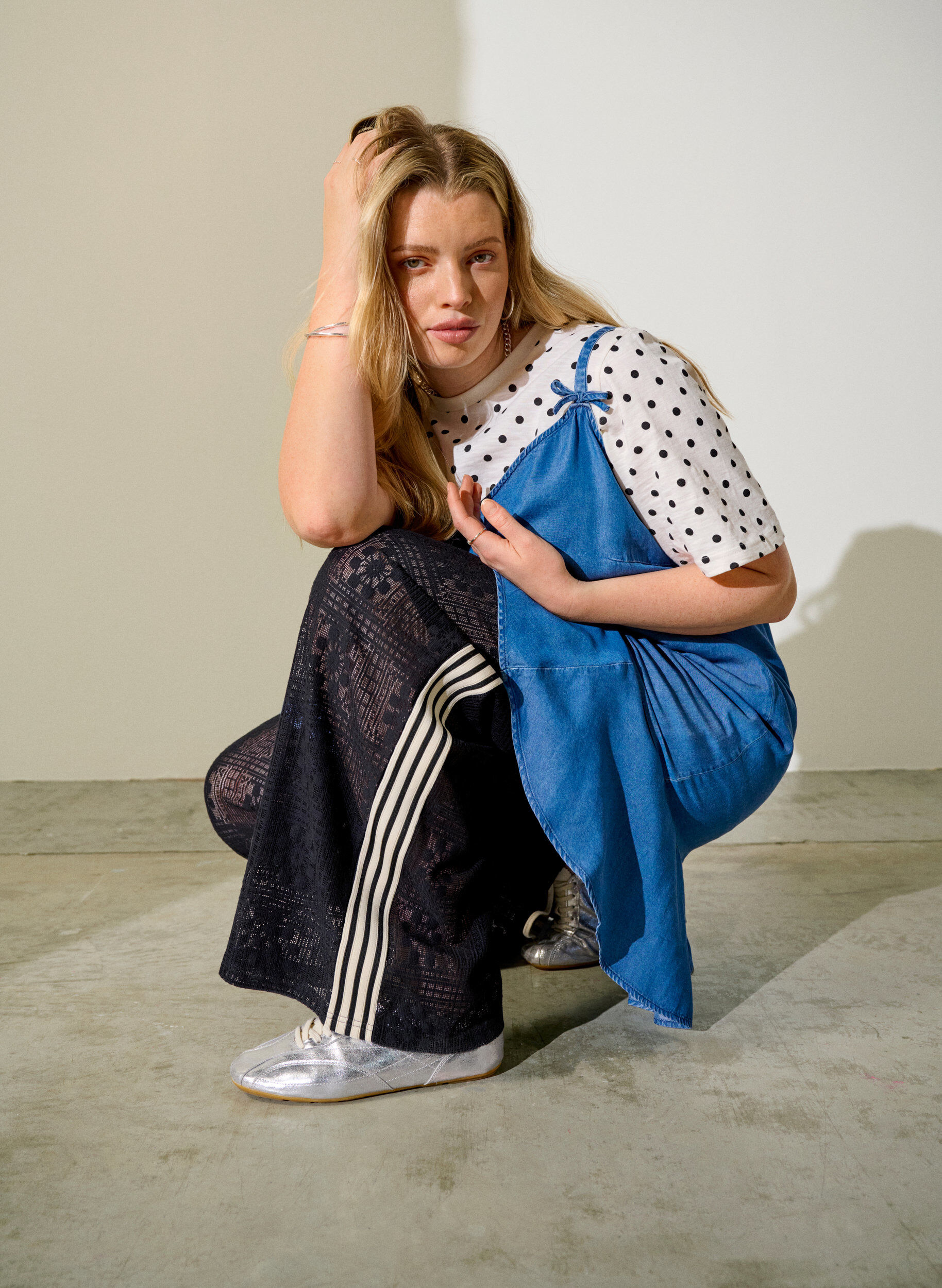 Zizzi Pantalon large en dentelle avec bandes contrastantes, Noir, Image image number 0