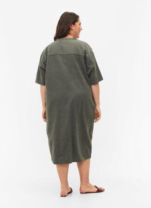 FLASH - Robe midi à manches courtes en coton, Balsam Green, Model image number 1