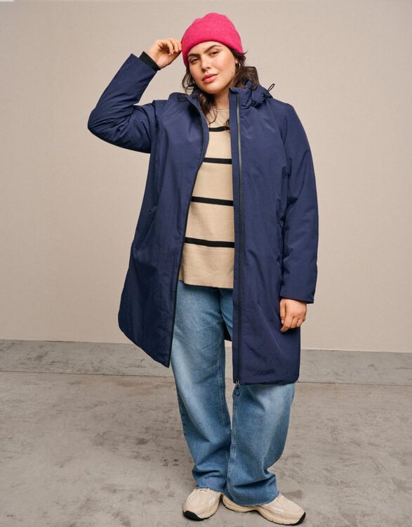 Manteaux et vestes imperméables : 30 modèles tendance pour femme