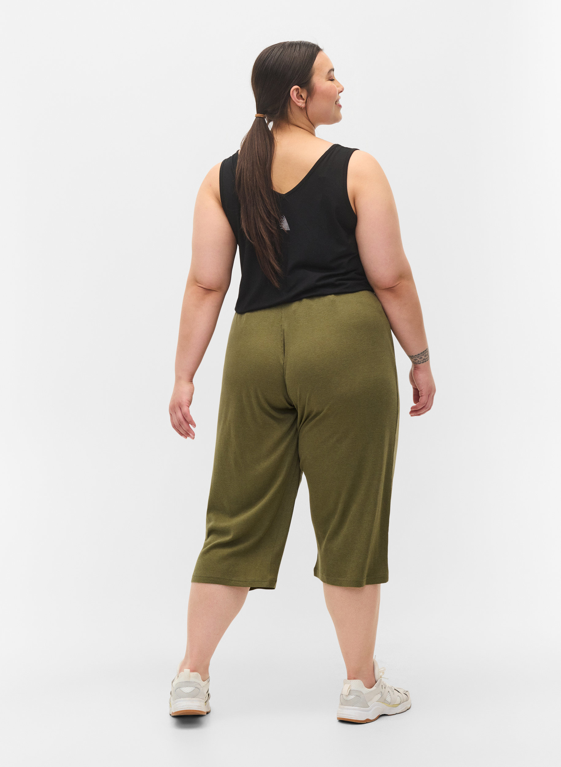 Pantalon-culotte ample en qualité côtelée, Ivy Green, Model image number 1